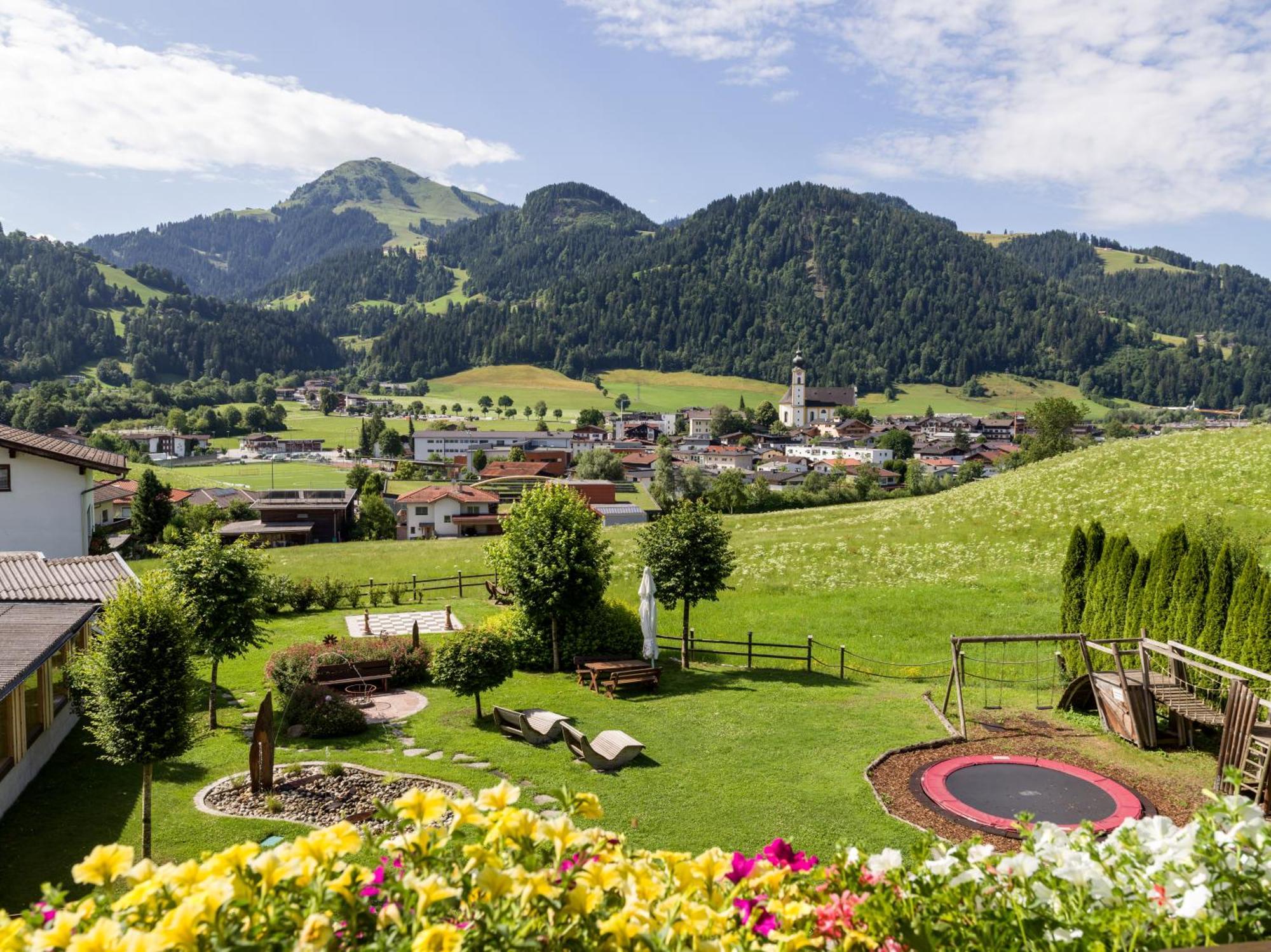 Alpenpanorama 4*